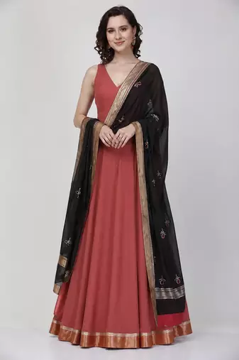 Peach crepe plain zari woven ethnic kurta set with dupatta