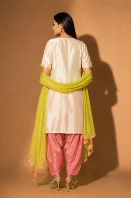 Ivory silk blend embroidered hand embroidery ethnic kurta set with dupatta 2