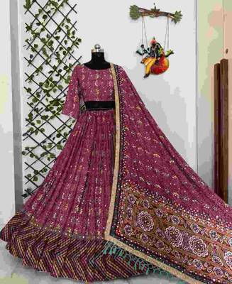 Maroon Cotton Navratri Lehenga Choli With Dupatta 3