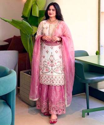 White silk blend embroidered palazzo set 3