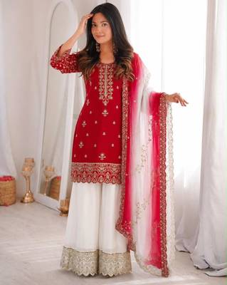 Red silk blend embroidered palazzo set 3