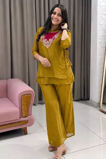 Dark-yellow silk blend embroidered palazzo set