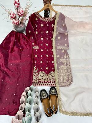 Maroon silk blend embroidered palazzo set 3