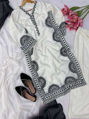 Off-white silk blend embroidered kurta set 3