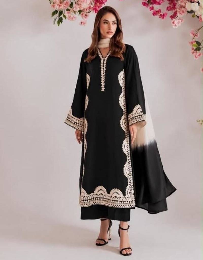 Black silk blend embroidered kurta set