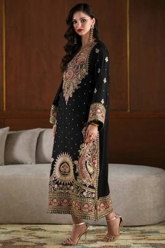 Black silk blend embroidered kurta set