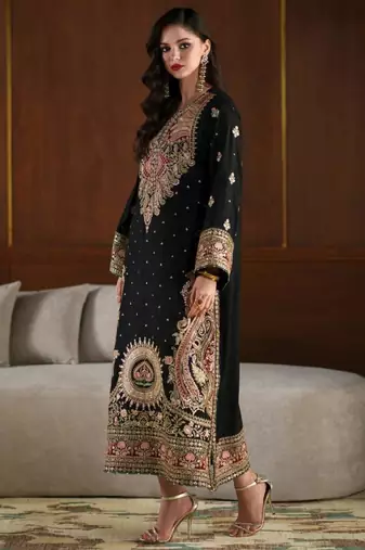 Black silk blend embroidered kurta set
