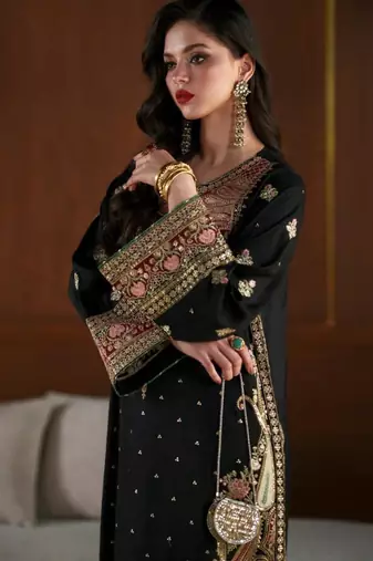 Black silk blend embroidered kurta set
