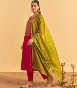 Rani-pink silk blend embroidered kurta set