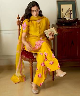 Yellow crepe embroidered farshi salwar set 1