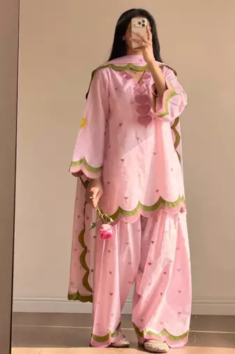 Baby-pink chanderi embroidered farshi salwar set