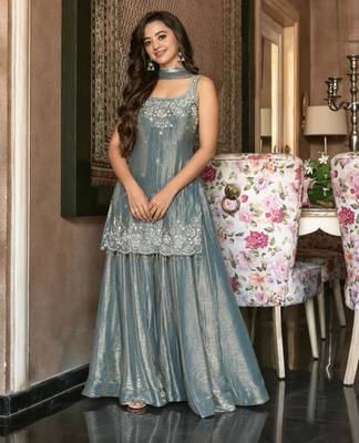 Grey silk blend embroidered palazzo set 2