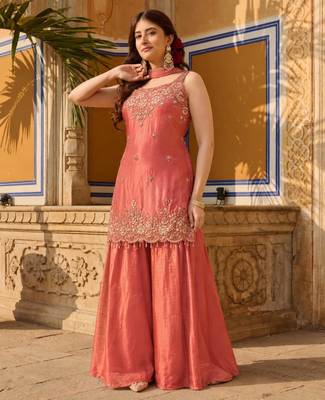 Peach silk blend embroidered palazzo set 2