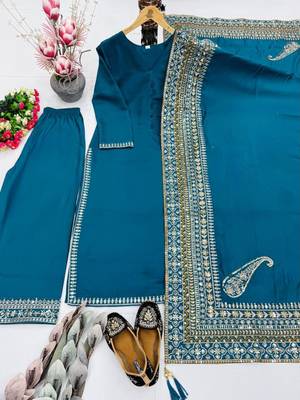 Teal silk blend embroidered farshi salwar set 2