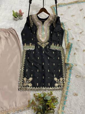 Black silk blend embroidered palazzo set 3