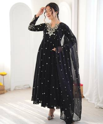Black faux georgette embroidered flared gown set 1