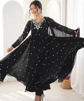 Black faux georgette embroidered flared gown set 2