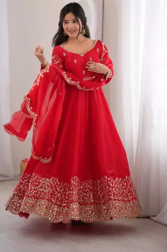 Red silk blend embroidered flared gown set