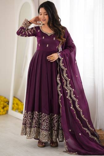 Purple silk blend embroidered flared gown set