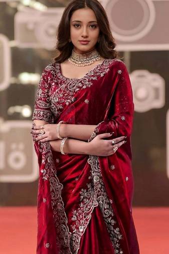 maroon jimmy choo embroidered embellished havy work wedding wear saree