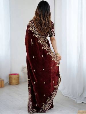 Maroon jimmy choo zari butti work embellished wedding wear saree 2
