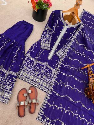Royal-blue silk blend embroidered palazzo set 4
