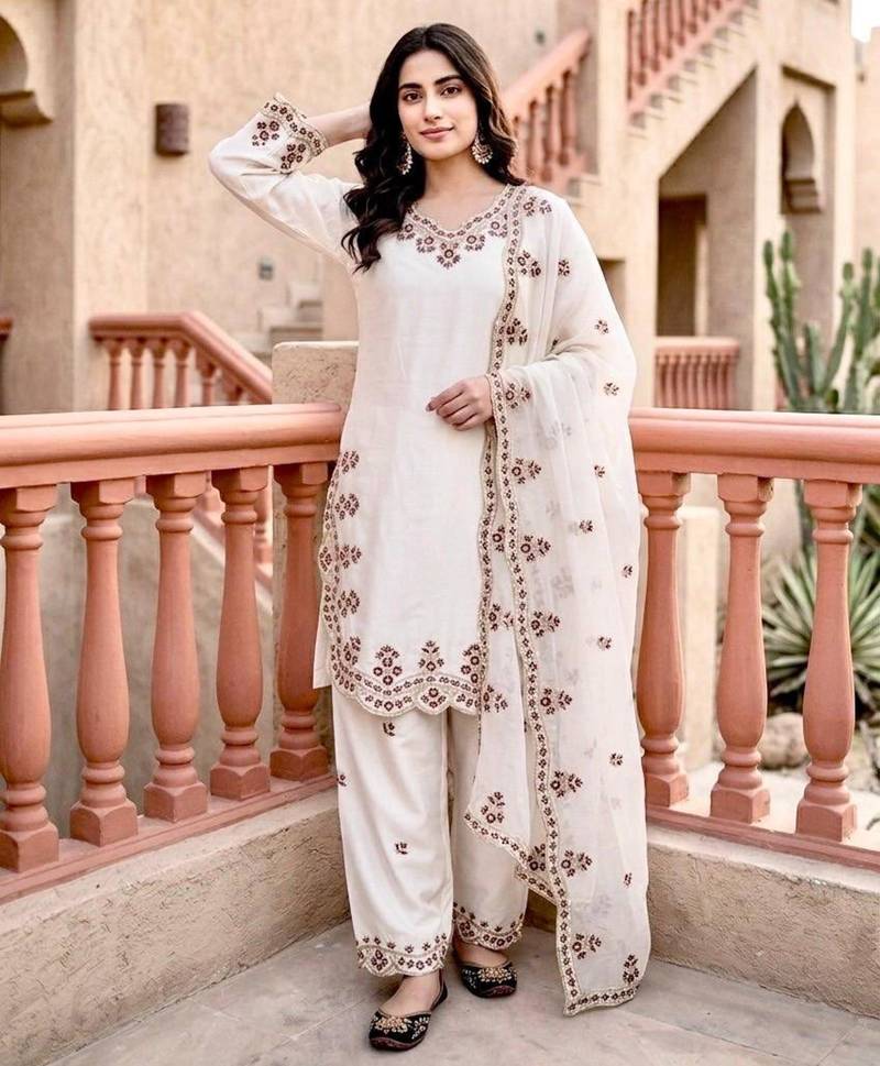 White silk blend embroidered palazzo set