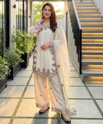 Off-white silk blend embroidered palazzo set 1