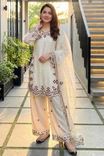 Off-white silk blend embroidered palazzo set