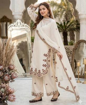 Off-white silk blend embroidered palazzo set 2