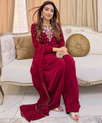 Red crepe embroidered farshi salwar set 1