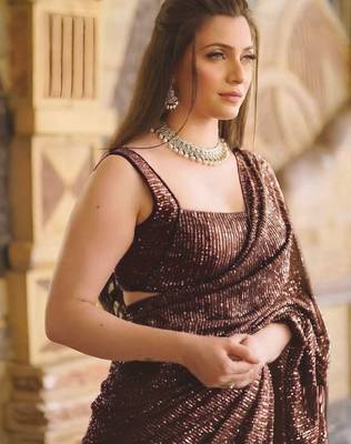 Pure georgette embellished sequinned party wear saree 2