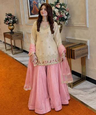 Beige silk blend embroidered palazzo set 1