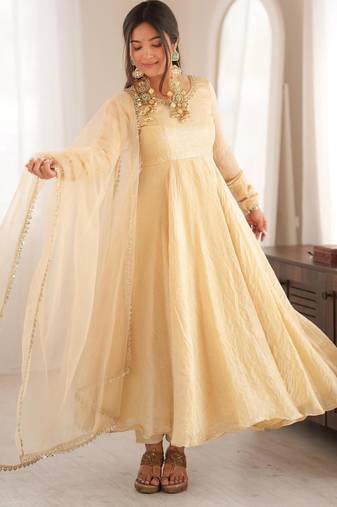 Cream silk blend embroidered flared gown set