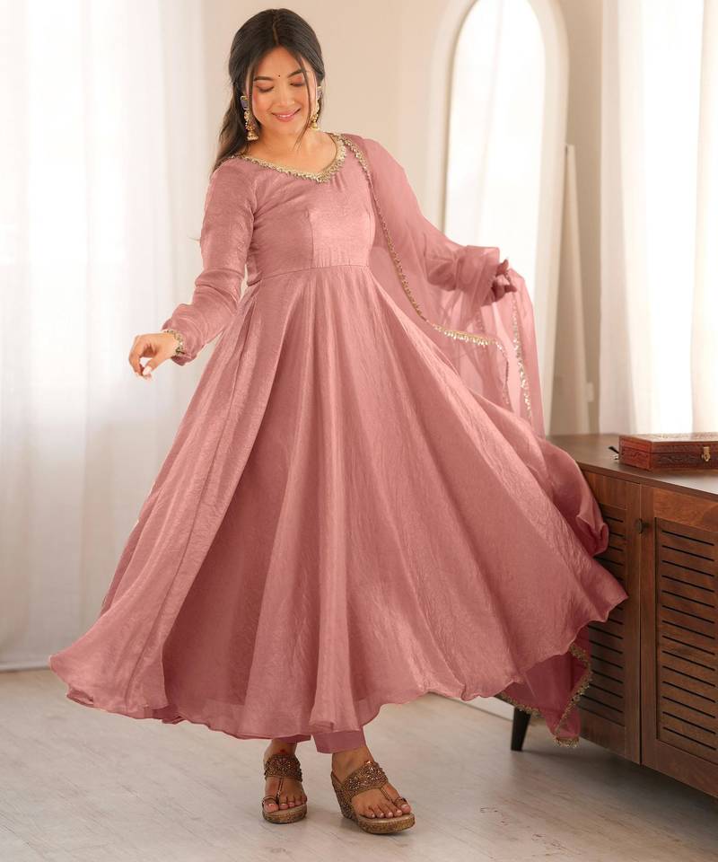 Onion-pink silk blend embroidered flared gown set