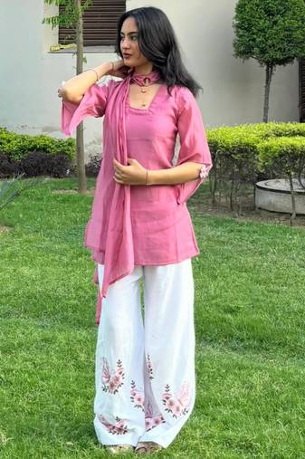 Pink silk blend embroidered palazzo set