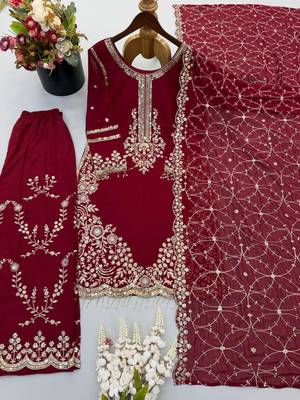 Maroon faux georgette embroidered kurta set 4