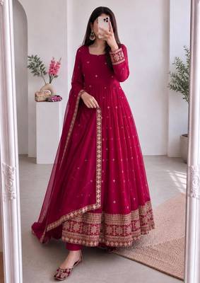 Magenta silk blend embroidered flared gown set 1