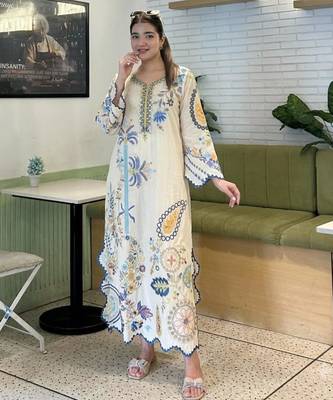 White silk blend embroidered kurta set 3