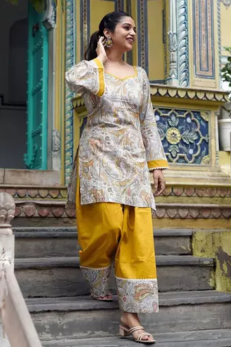 White crepe printed farshi salwar set