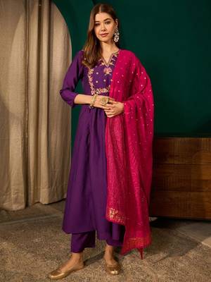 Dark-purple silk blend embroidered kurta set 1