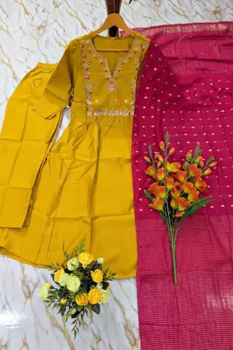 Yellow silk blend embroidered kurta set