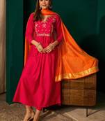 Rani-pink silk blend embroidered kurta set