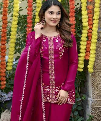 Rani-pink silk blend embroidered sharara set 2