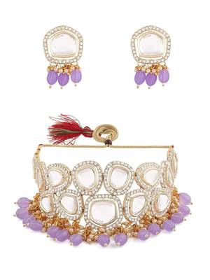 Gold plated white kundan studded lavender purple beaded choker necklace set with earrings for women 3
