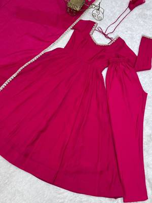 Hot-pink chanderi embroidered flared gown set 4
