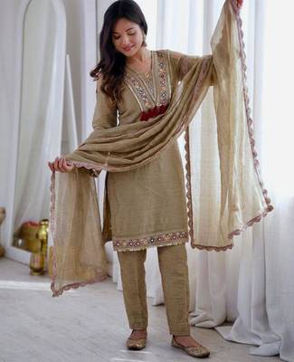 Beige faux georgette embroidered salwar kameez 2