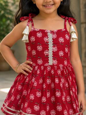 Red pure cotton floral print sleeveless square neck kurta and sharara set 5
