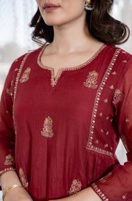 Dark Rose Chanderi Kurta Suit Set 4
