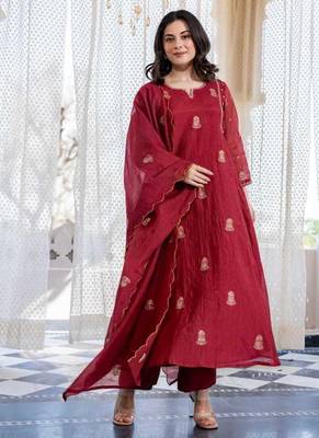 Dark Rose Chanderi Kurta Suit Set 5